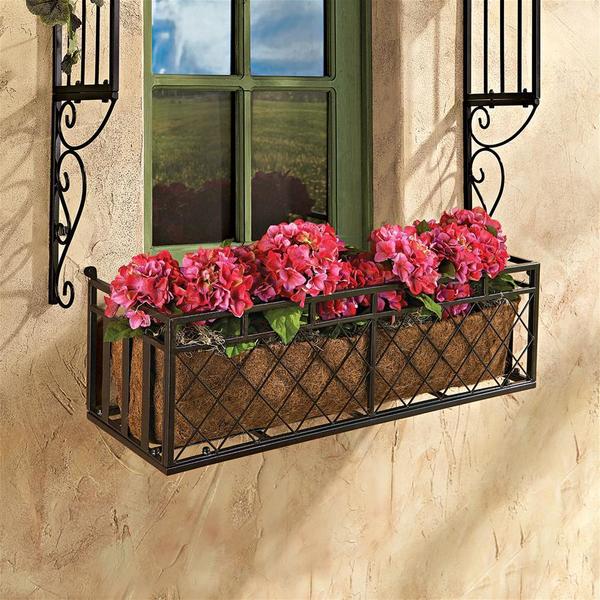 Design Toscano European-Style Metal Window Box ZJ91